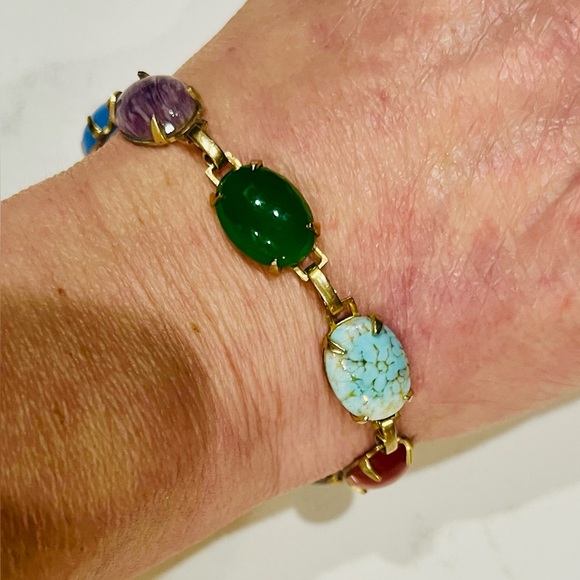 Vintage 1940s Gold-Filled Multi-Glass Cabochon Link Bracelet w/ Safety Chain - Picture 2 of 11